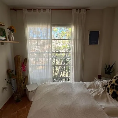 Apartment With Style And Comfort For 4