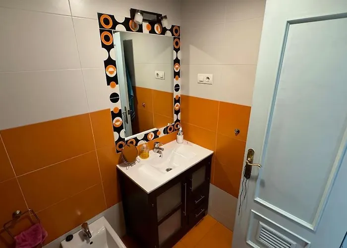 With Style And Comfort For 4